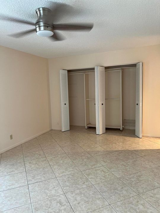 For Rent: $1,550 (1 beds, 1 baths, 760 Square Feet)