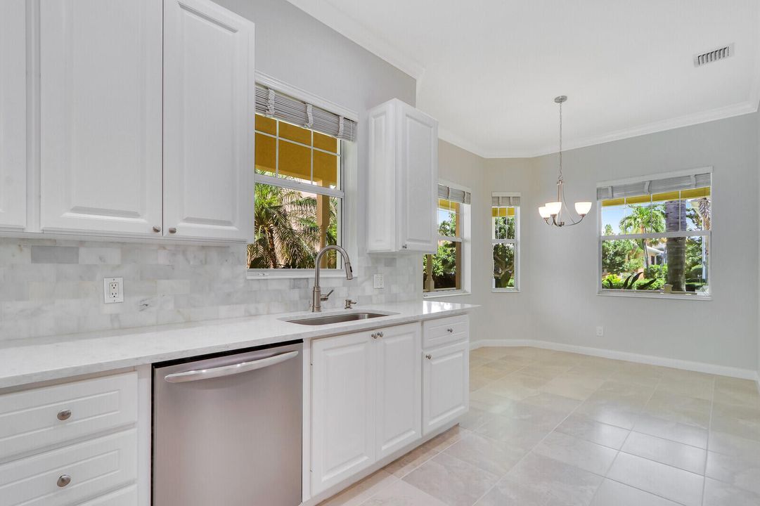 For Sale: $879,900 (3 beds, 2 baths, 1777 Square Feet)