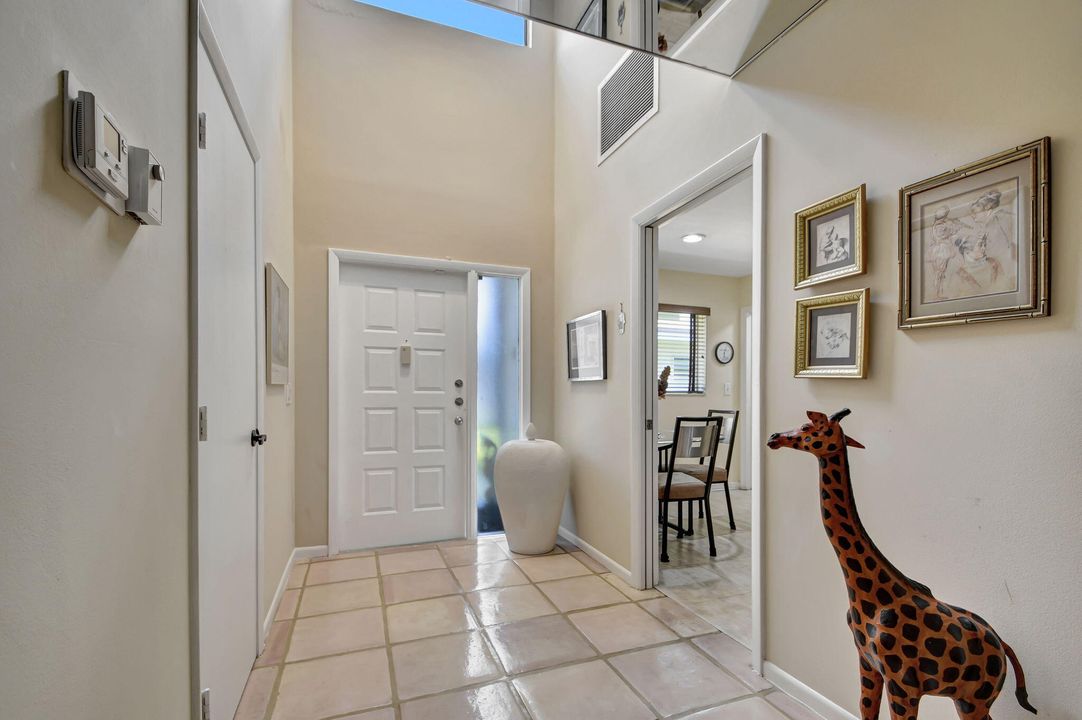 Active With Contract: $375,000 (3 beds, 2 baths, 2032 Square Feet)