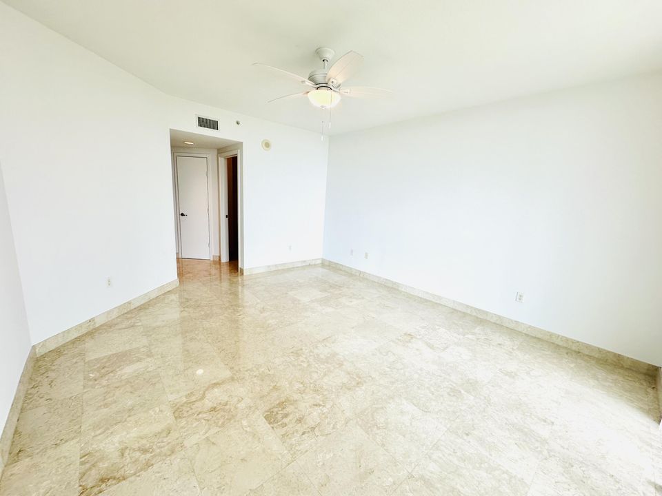 For Rent: $6,500 (2 beds, 2 baths, 1831 Square Feet)