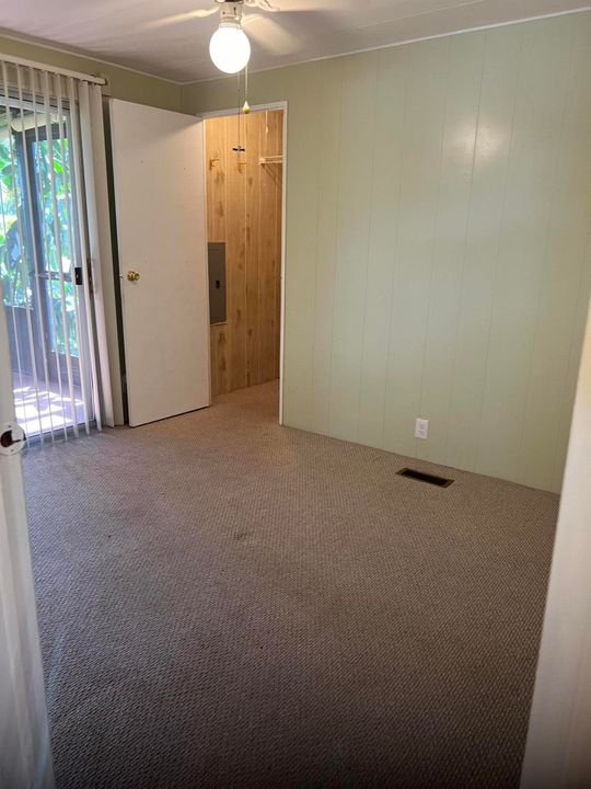 For Sale: $80,000 (2 beds, 2 baths, 1476 Square Feet)
