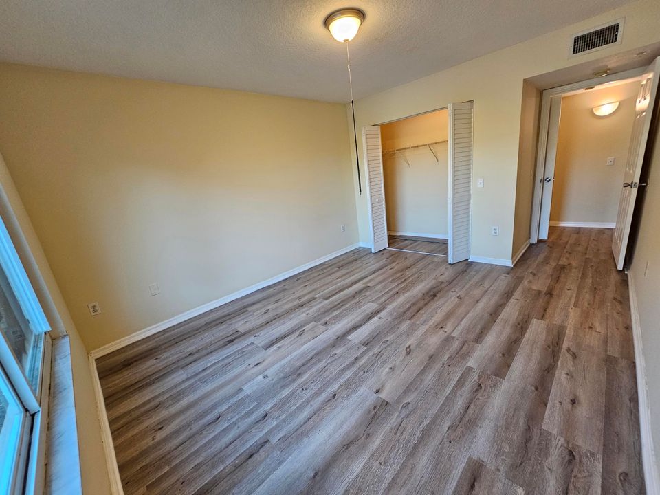 For Rent: $1,850 (1 beds, 1 baths, 793 Square Feet)