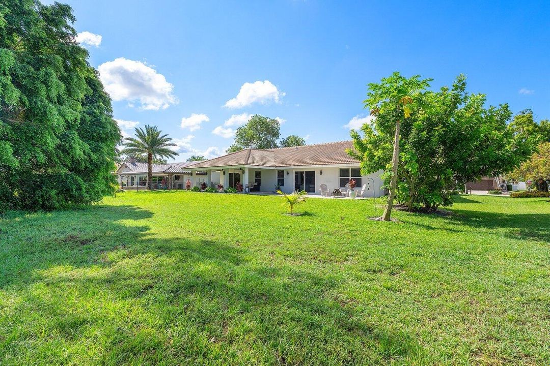 Active With Contract: $799,900 (4 beds, 2 baths, 2446 Square Feet)