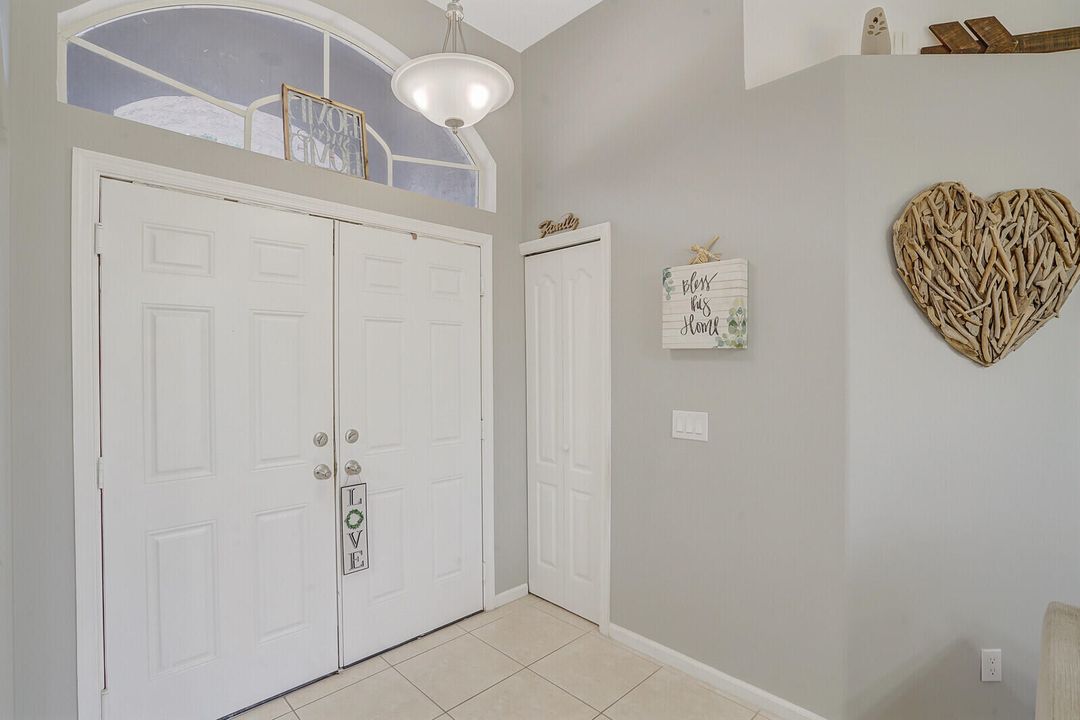 For Sale: $650,000 (3 beds, 2 baths, 1420 Square Feet)