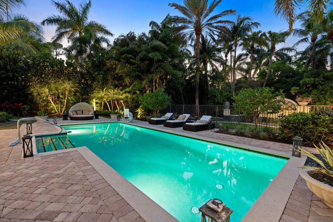 For Sale: $6,500,000 (4 beds, 4 baths, 5517 Square Feet)