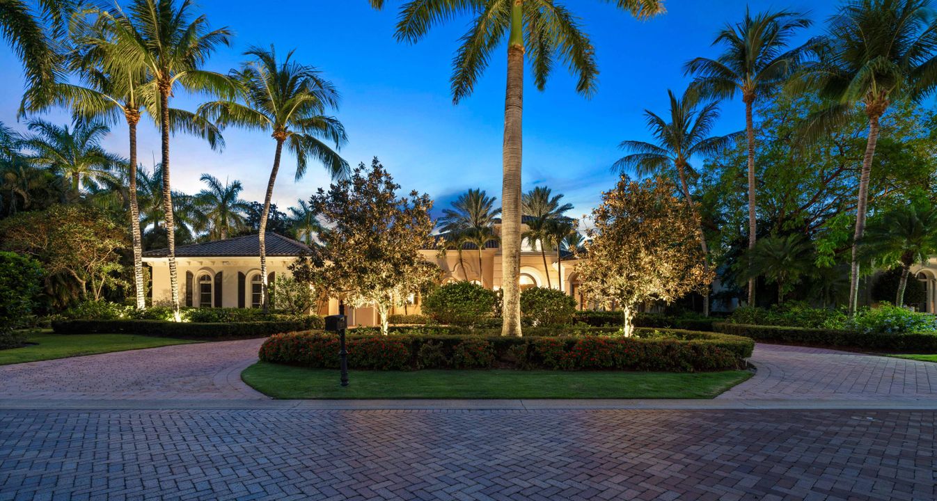 For Sale: $6,500,000 (4 beds, 4 baths, 5517 Square Feet)