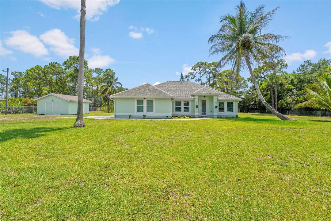 For Sale: $675,000 (3 beds, 2 baths, 1789 Square Feet)