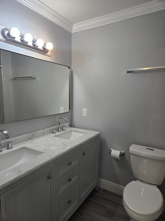 Active With Contract: $3,500 (3 beds, 2 baths, 1152 Square Feet)