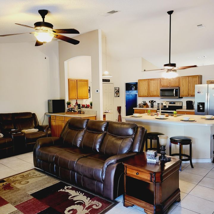 Active With Contract: $397,000 (4 beds, 2 baths, 2040 Square Feet)