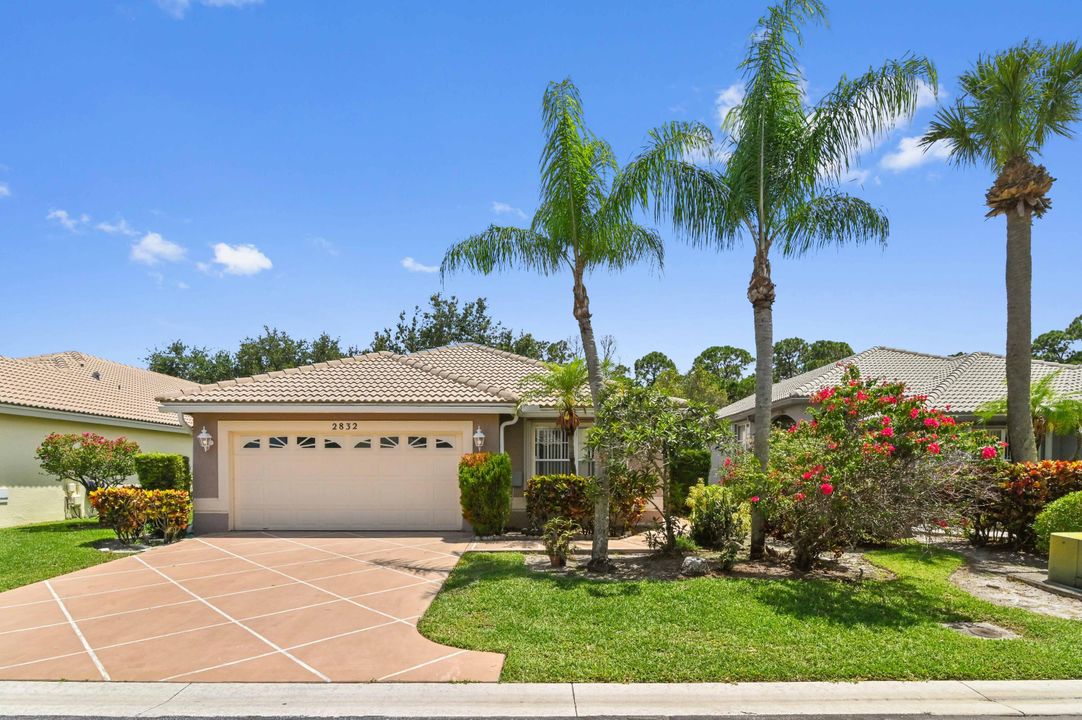 For Sale: $490,000 (3 beds, 2 baths, 1884 Square Feet)