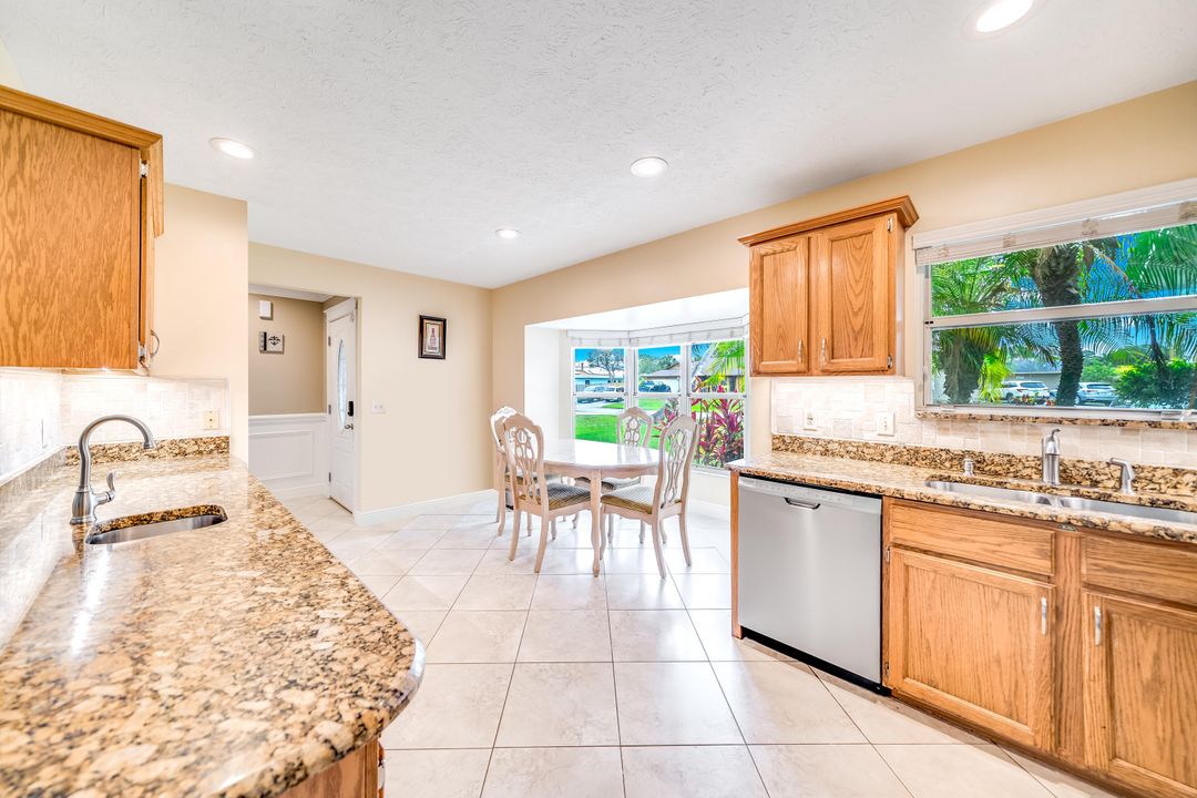 For Sale: $384,900 (3 beds, 2 baths, 1537 Square Feet)