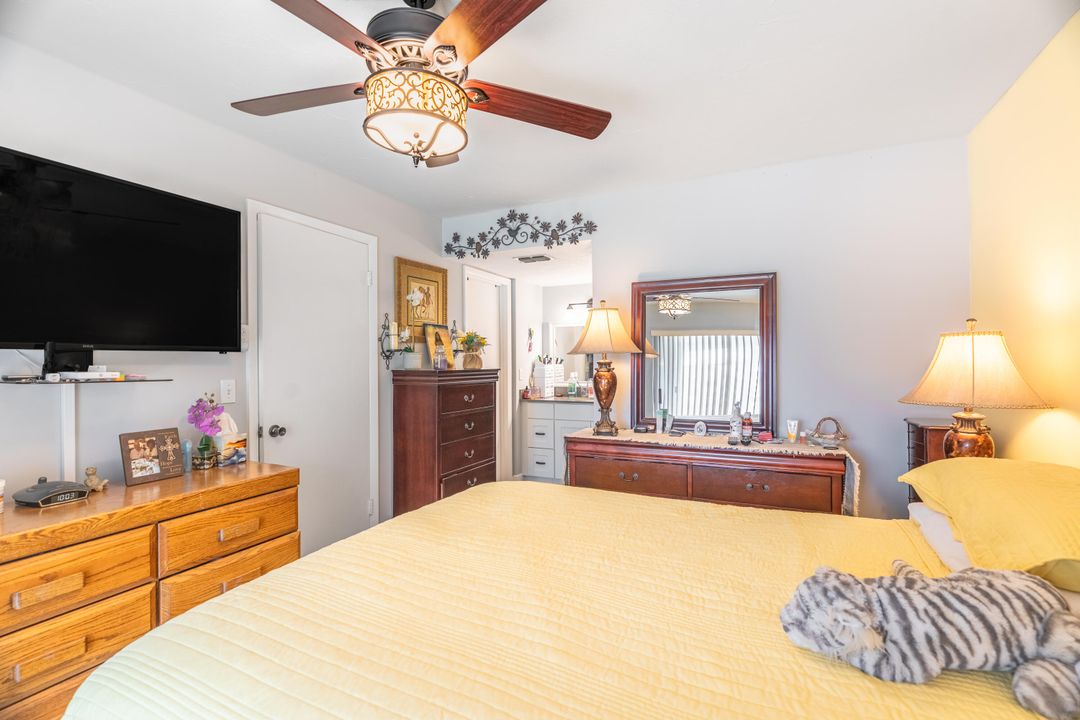 For Sale: $239,000 (2 beds, 2 baths, 1200 Square Feet)