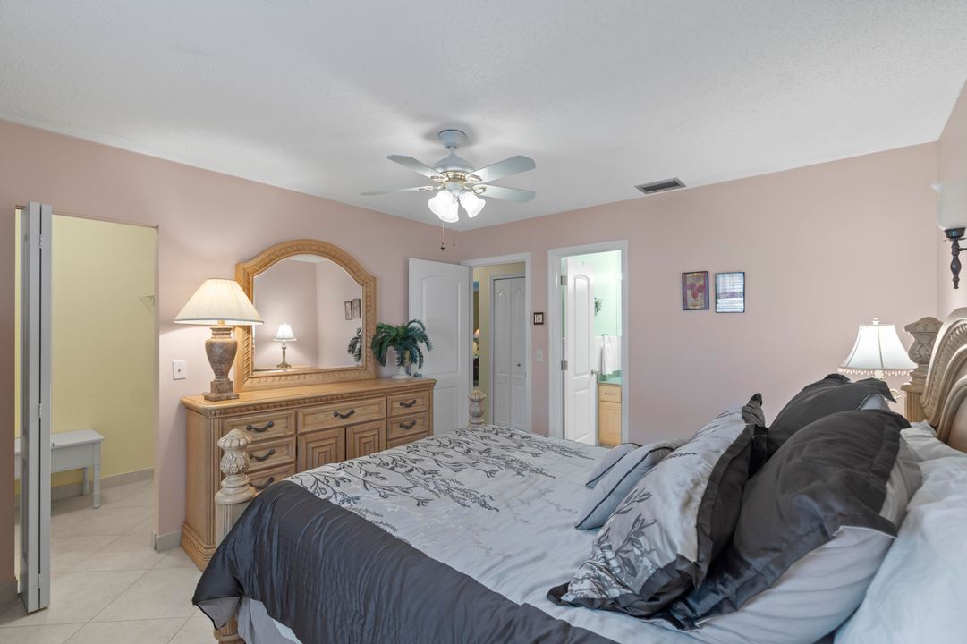 For Sale: $295,000 (2 beds, 2 baths, 1050 Square Feet)