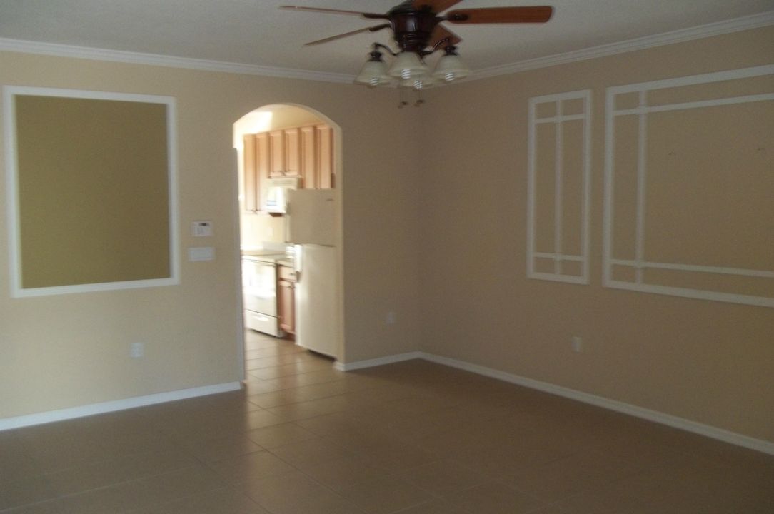 For Rent: $1,900 (2 beds, 2 baths, 1350 Square Feet)