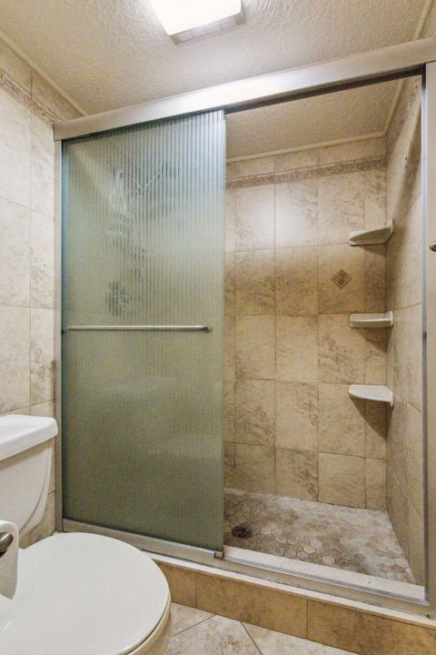 待售: $365,000 (3 贝兹, 2 浴室, 1722 平方英尺)