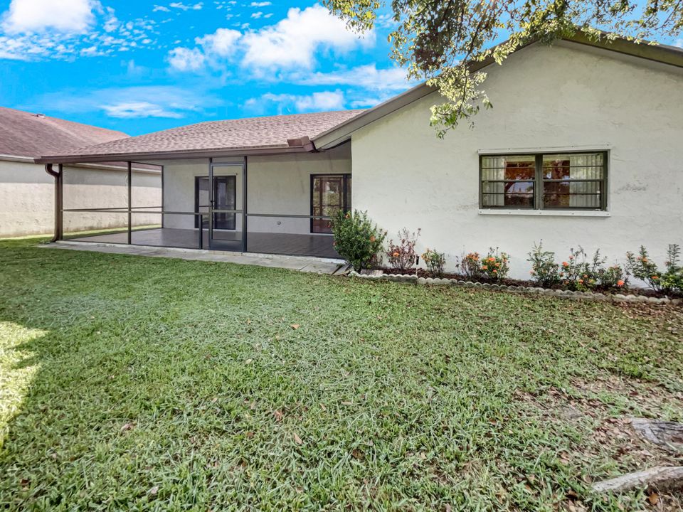 For Sale: $595,000 (3 beds, 2 baths, 1634 Square Feet)