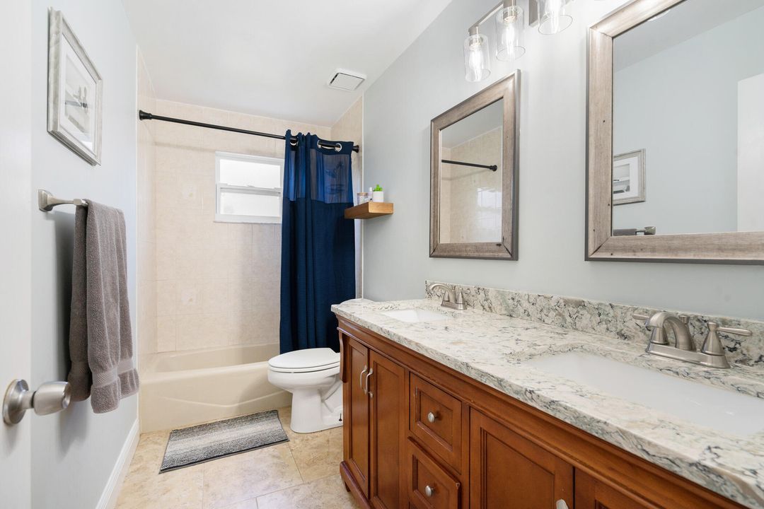 Active With Contract: $395,000 (3 beds, 2 baths, 1462 Square Feet)