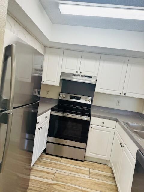 For Rent: $1,545 (1 beds, 1 baths, 705 Square Feet)