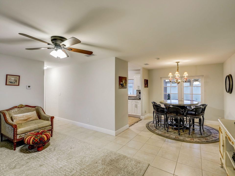 Active With Contract: $530,000 (4 beds, 2 baths, 1988 Square Feet)