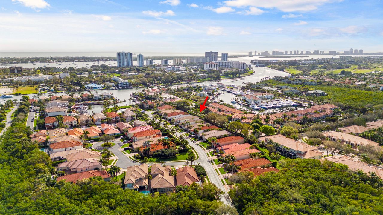 For Sale: $1,595,000 (4 beds, 3 baths, 3490 Square Feet)