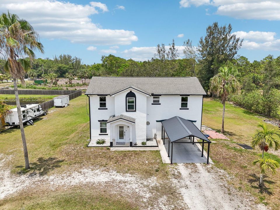 Active With Contract: $708,000 (4 beds, 2 baths, 2436 Square Feet)