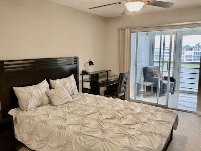 For Rent: $2,300 (2 beds, 2 baths, 896 Square Feet)