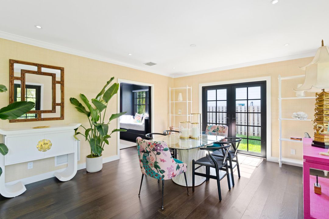 Active With Contract: $1,250,000 (3 beds, 2 baths, 1204 Square Feet)
