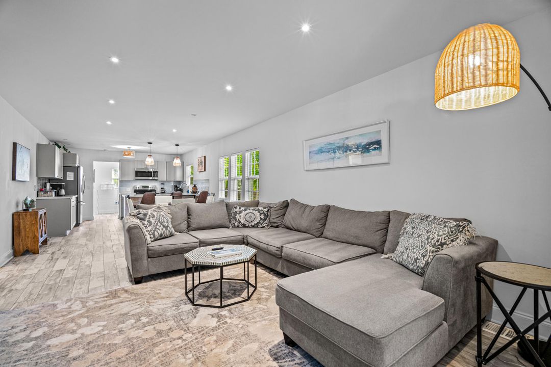 Active With Contract: $695,000 (0 beds, 0 baths, 1352 Square Feet)