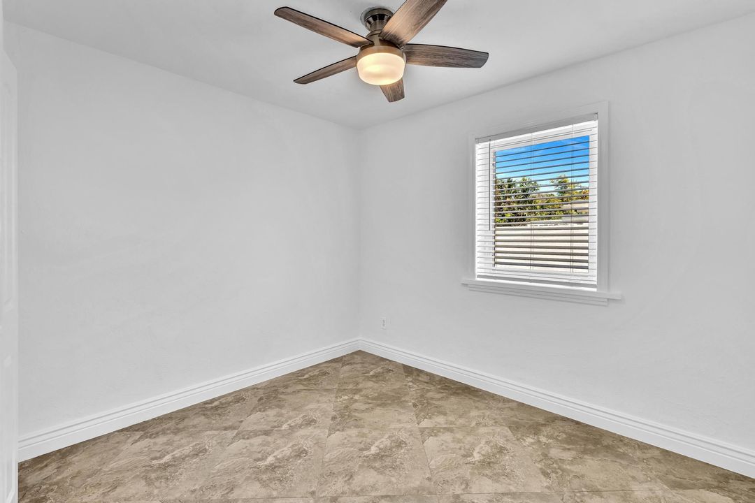 Active With Contract: $3,900 (3 beds, 2 baths, 1541 Square Feet)