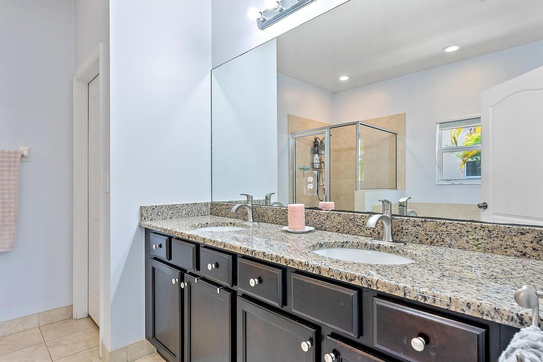 Active With Contract: $5,400 (4 beds, 2 baths, 2334 Square Feet)