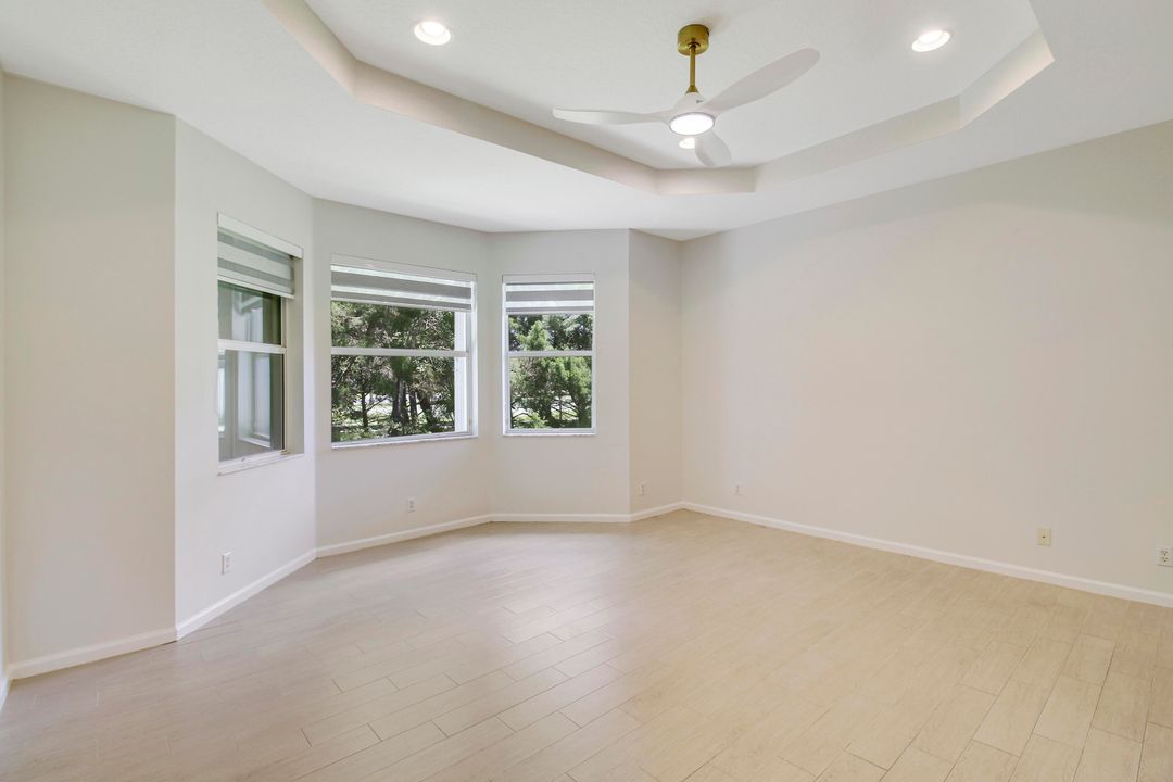 Active With Contract: $3,500 (3 beds, 2 baths, 1849 Square Feet)