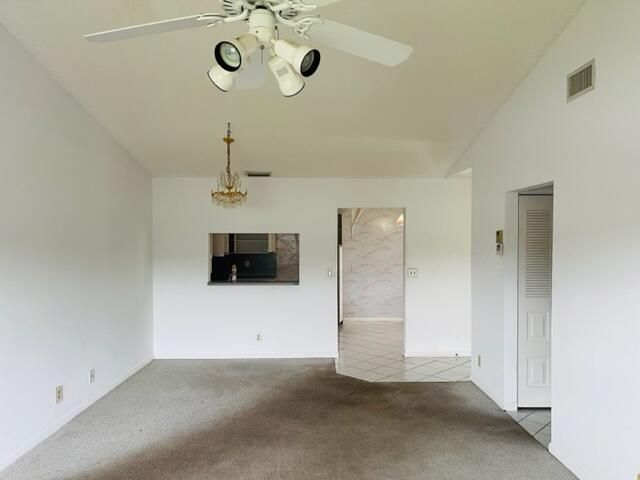 For Sale: $139,888 (2 beds, 2 baths, 1049 Square Feet)