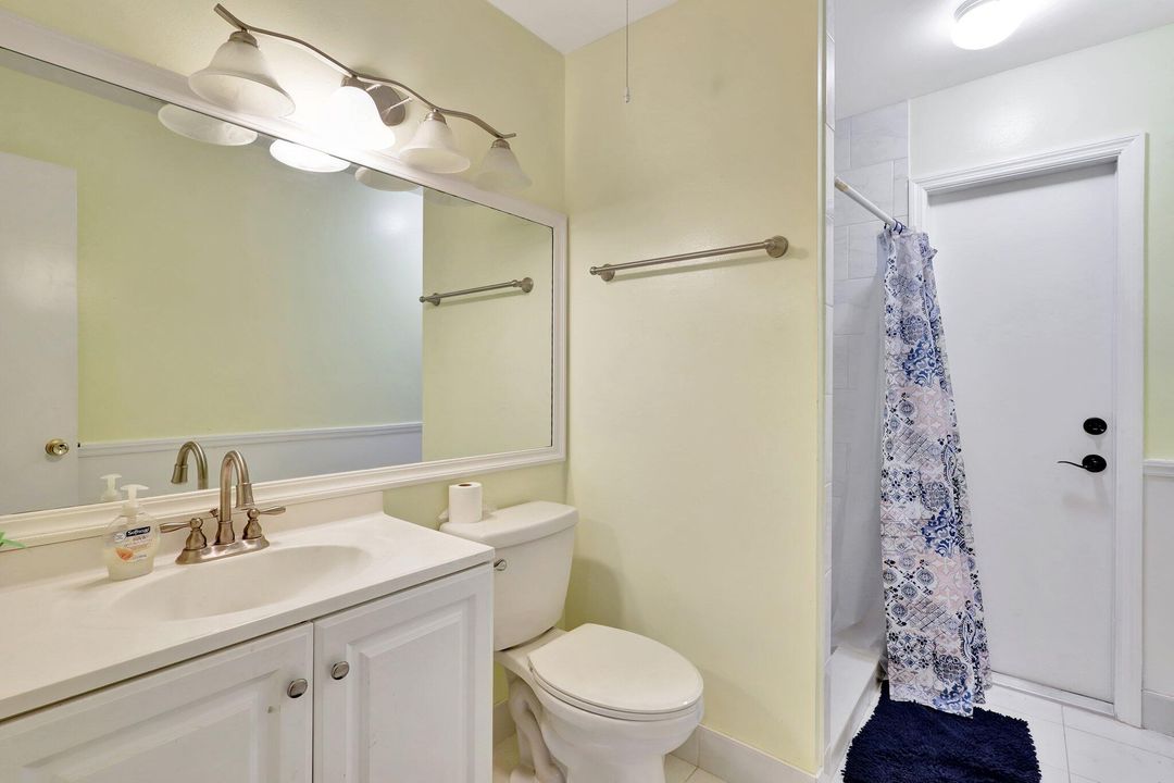 For Sale: $385,000 (2 beds, 2 baths, 1332 Square Feet)
