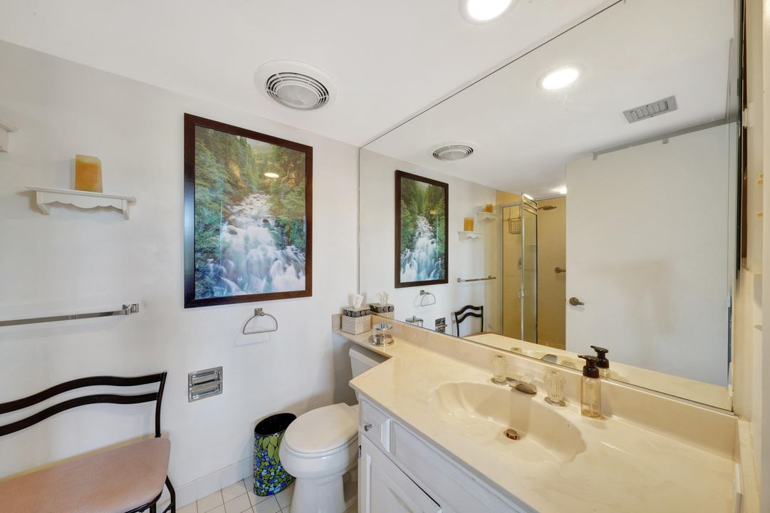 Active With Contract: $6,000 (2 beds, 2 baths, 1085 Square Feet)