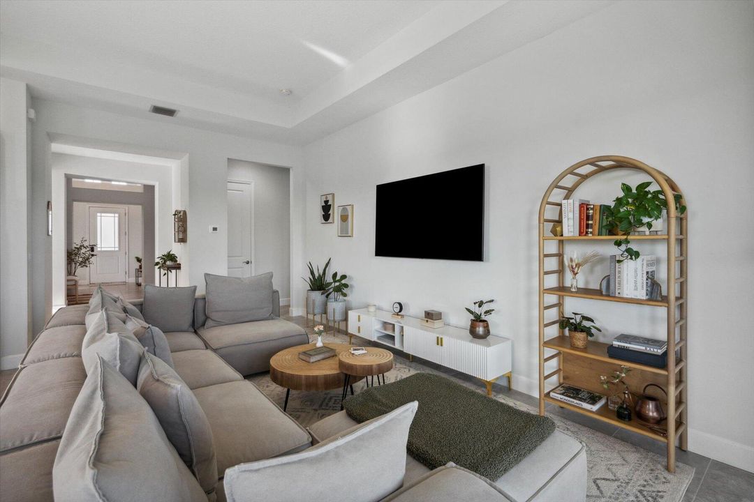 Active With Contract: $685,000 (4 beds, 2 baths, 2324 Square Feet)