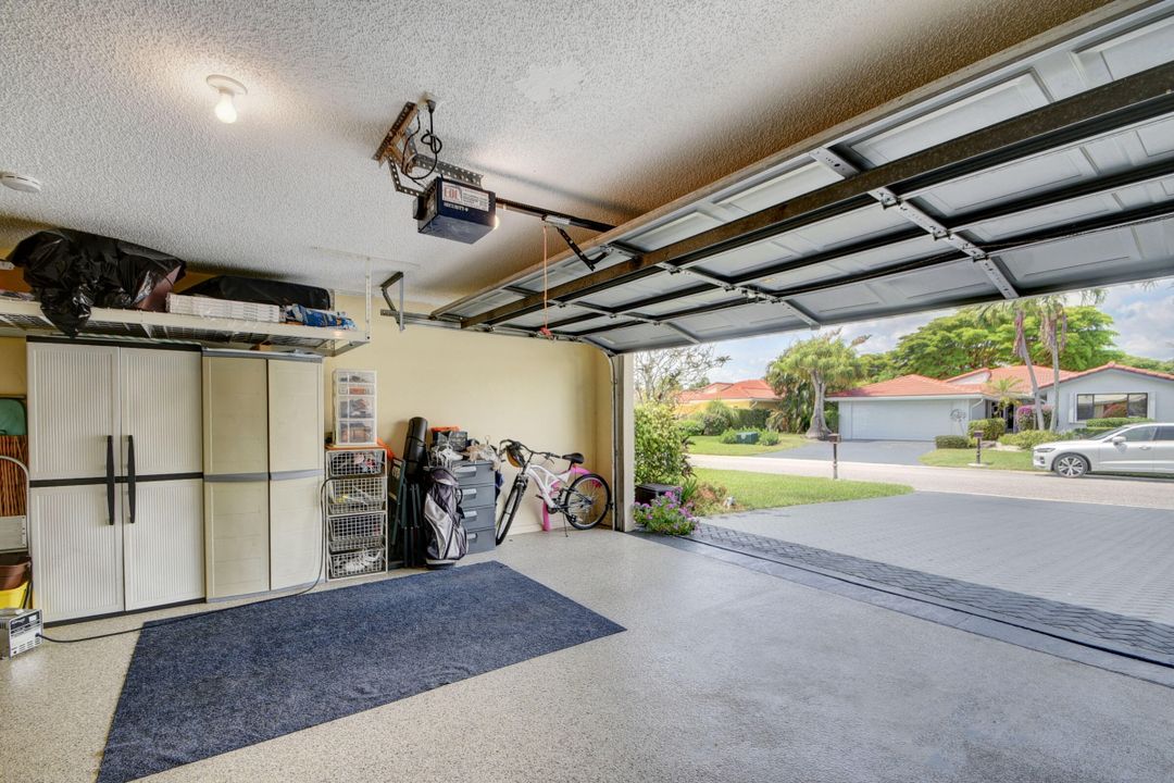 Active With Contract: $775,000 (3 beds, 3 baths, 3107 Square Feet)