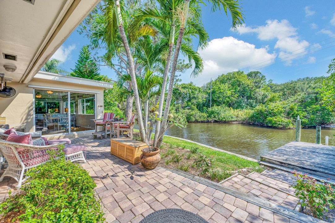 For Sale: $1,499,000 (3 beds, 2 baths, 1966 Square Feet)