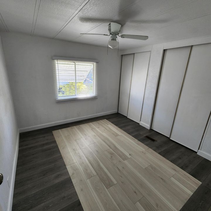 For Sale: $109,000 (3 beds, 2 baths, 1250 Square Feet)