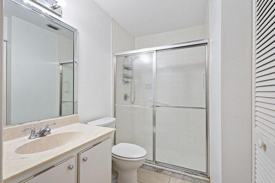 For Sale: $225,000 (2 beds, 2 baths, 1226 Square Feet)