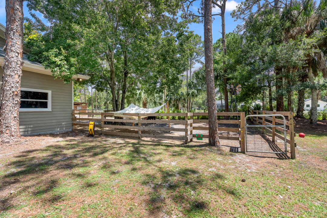 For Sale: $750,000 (3 beds, 2 baths, 1601 Square Feet)