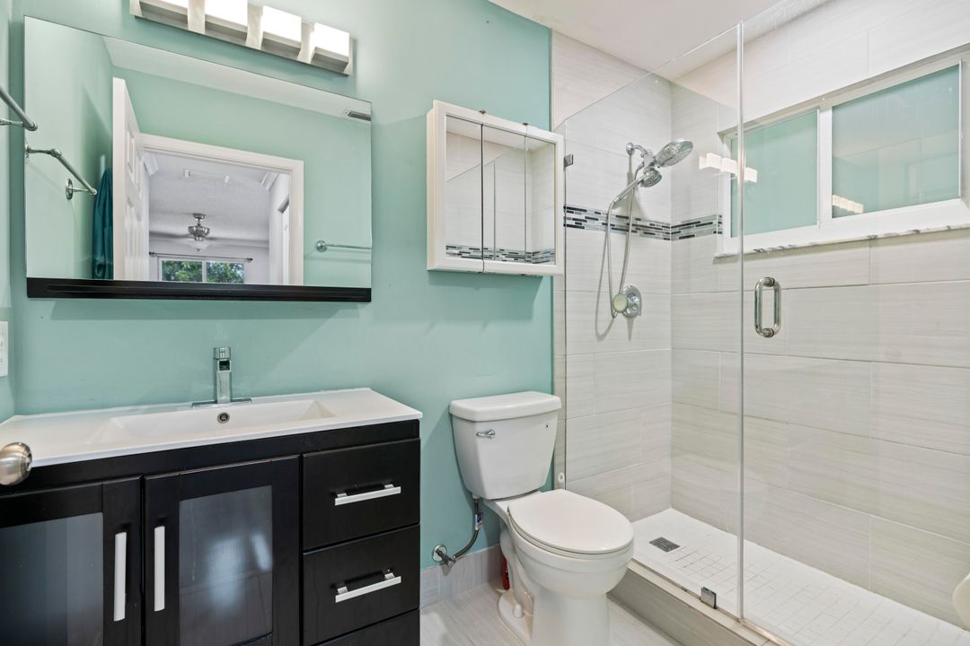 Active With Contract: $3,400 (3 beds, 2 baths, 1460 Square Feet)