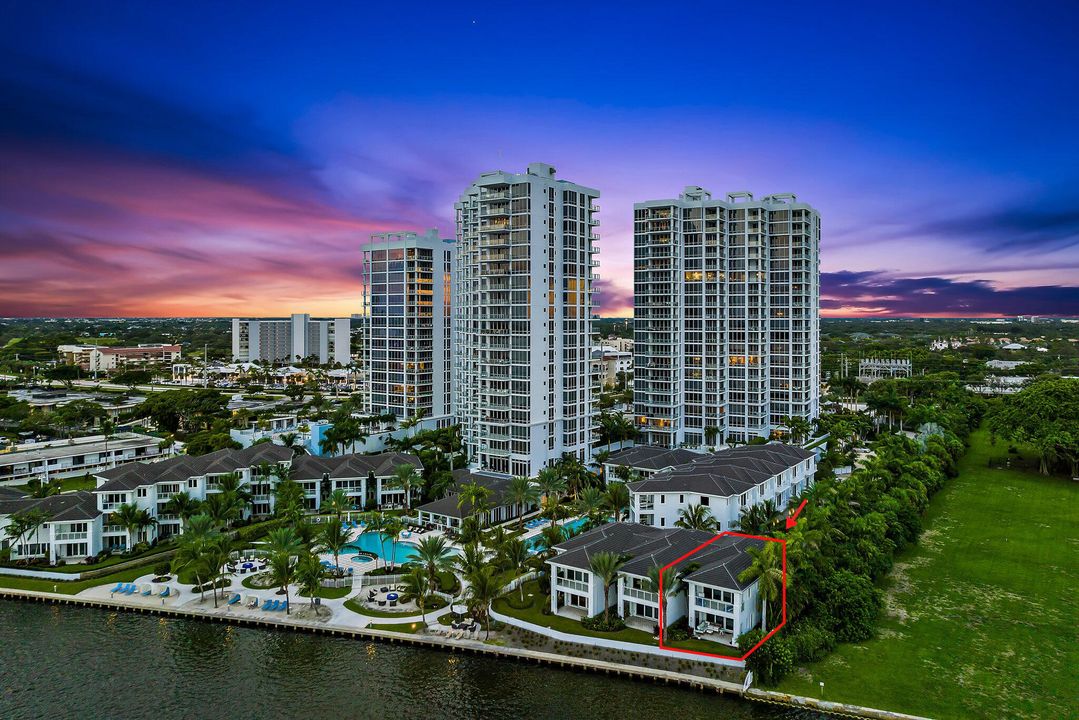 For Sale: $3,600,000 (3 beds, 3 baths, 2392 Square Feet)