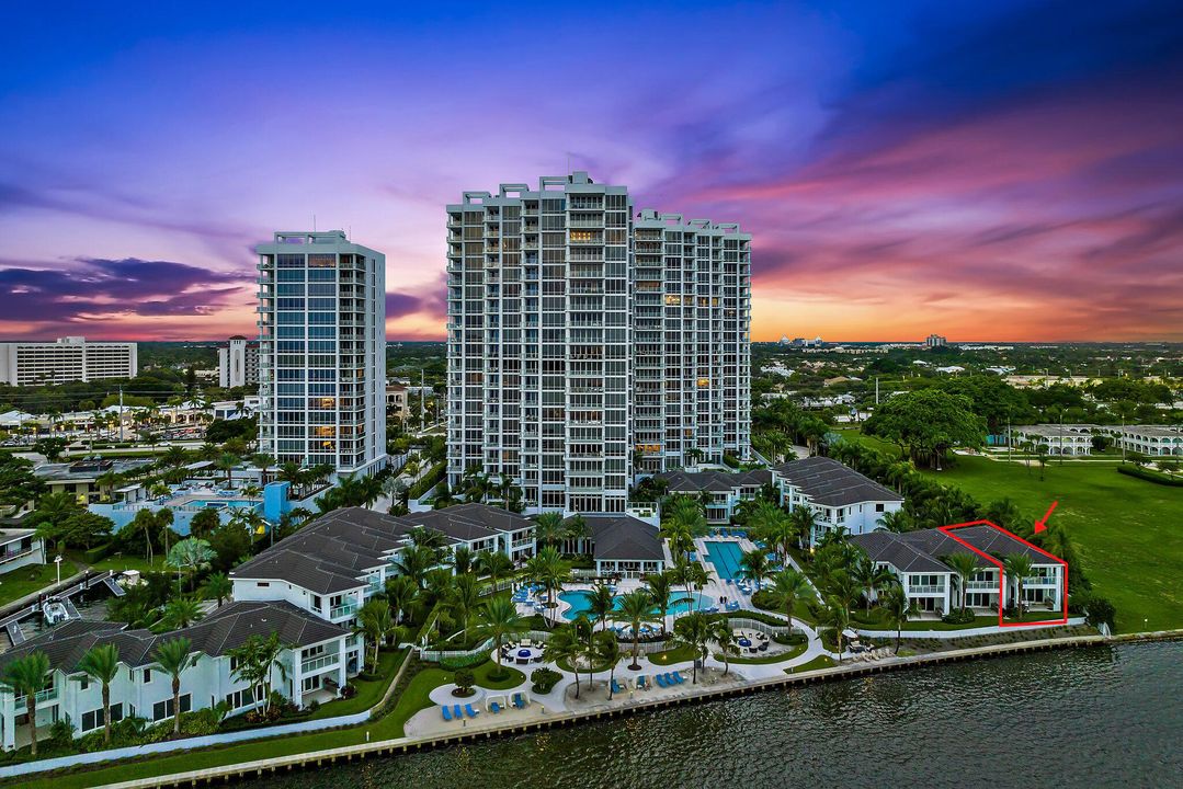 For Sale: $3,600,000 (3 beds, 3 baths, 2392 Square Feet)