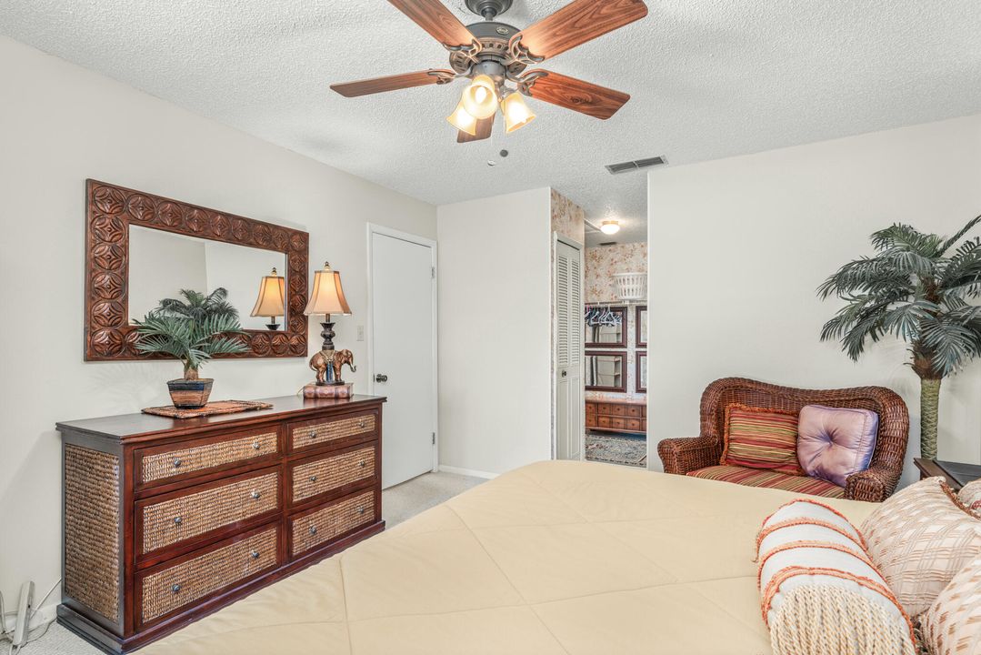 Active With Contract: $1,800 (2 beds, 2 baths, 1191 Square Feet)