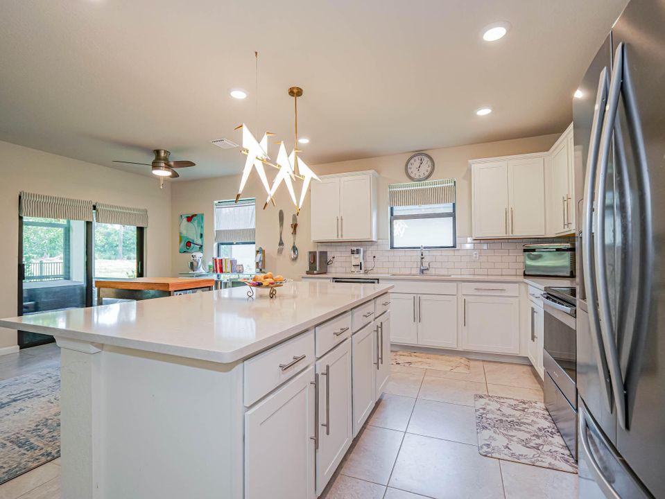 For Sale: $479,500 (4 beds, 2 baths, 1850 Square Feet)