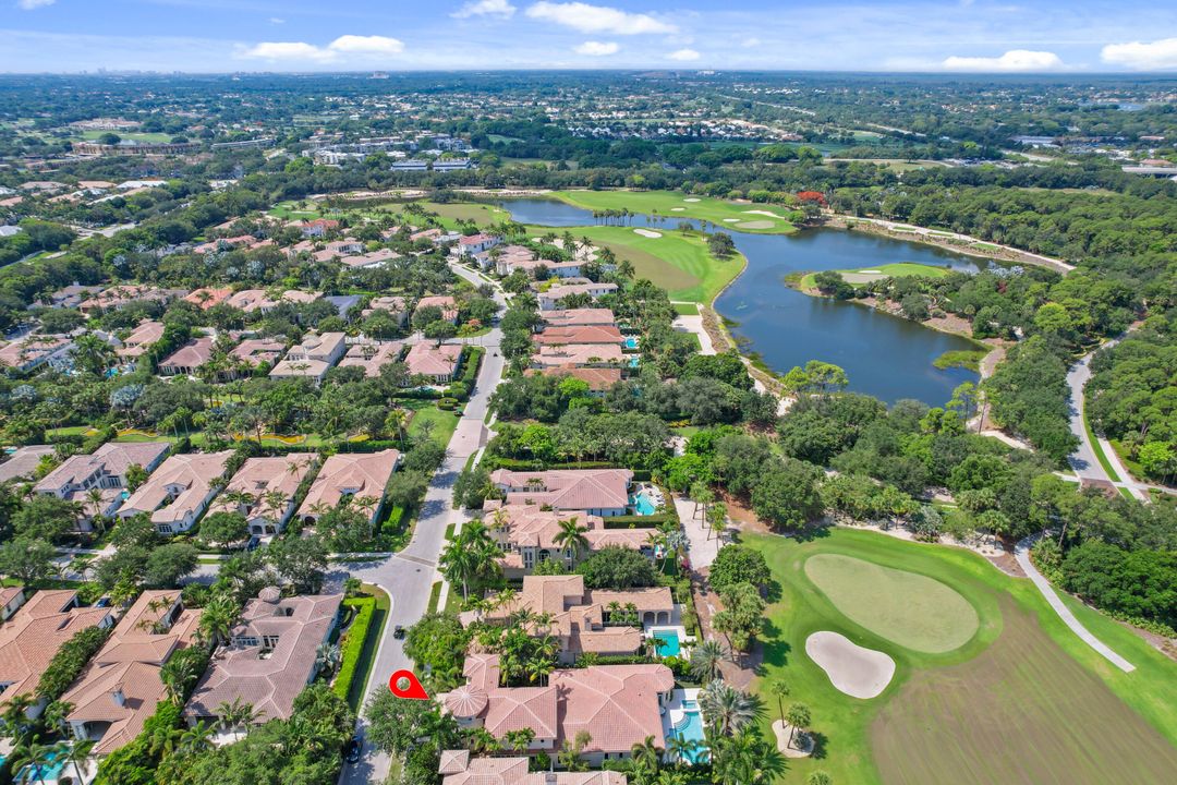 For Sale: $4,200,000 (3 beds, 3 baths, 4021 Square Feet)