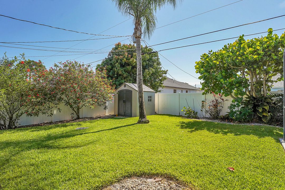 Active With Contract: $519,900 (3 beds, 2 baths, 1972 Square Feet)