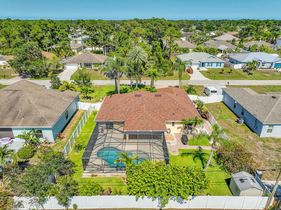 Active With Contract: $519,900 (3 beds, 2 baths, 1972 Square Feet)