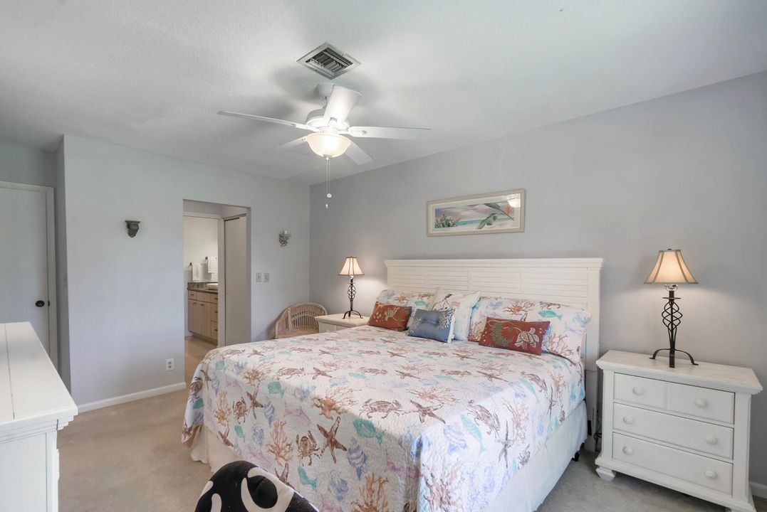 Active With Contract: $435,000 (3 beds, 2 baths, 1348 Square Feet)