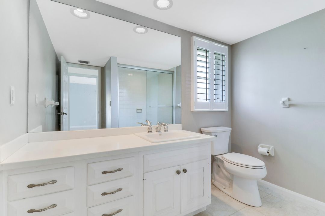 Active With Contract: $1,275,000 (4 beds, 2 baths, 2736 Square Feet)